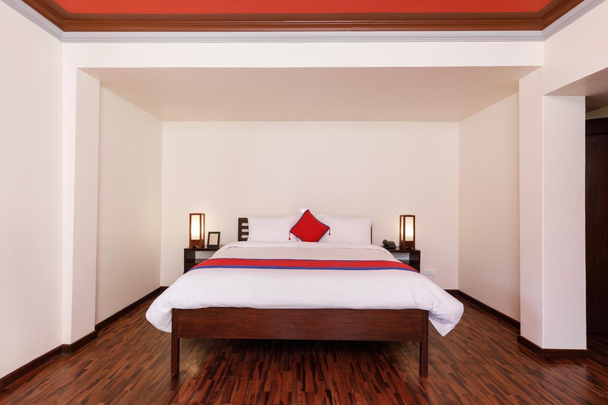 Shambaling Boutique Hotel Kathmandu Exterior photo